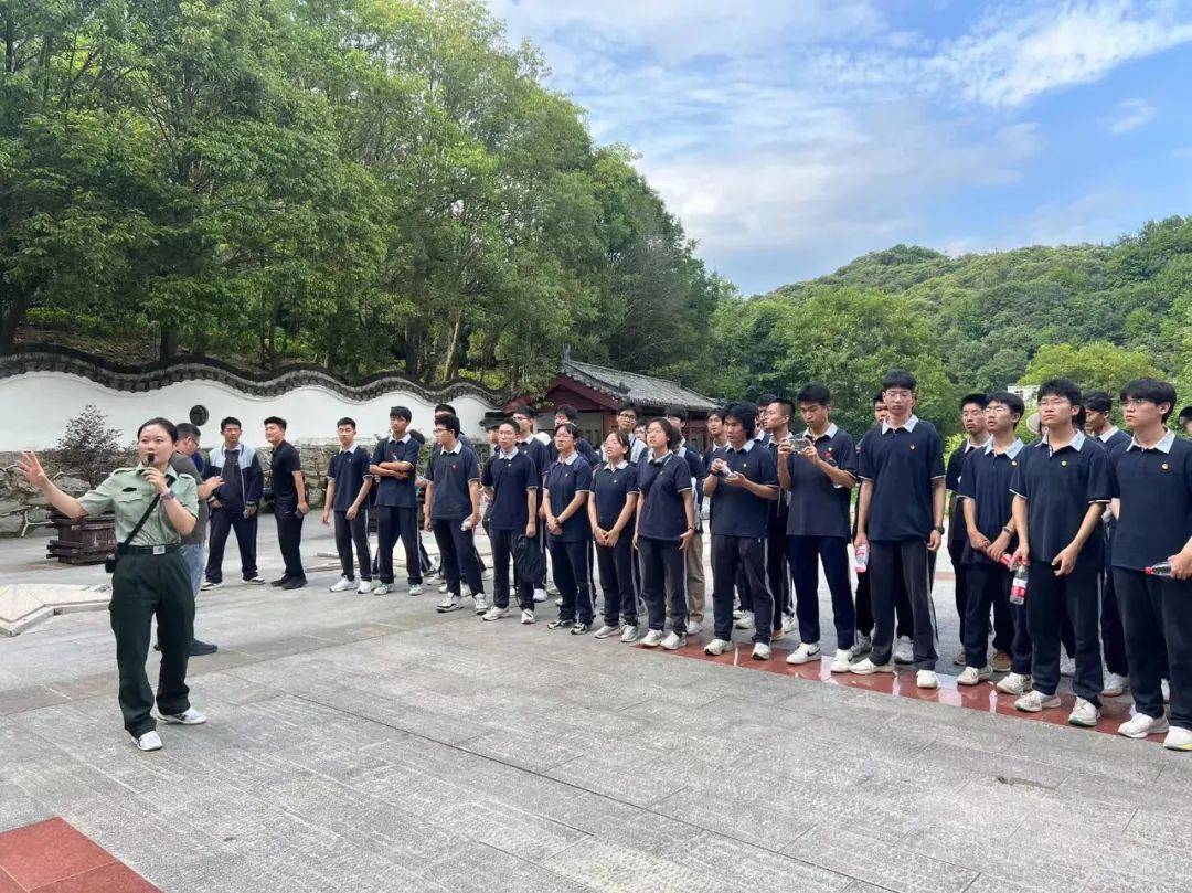 追寻先烈足迹,赓续红色血脉 郑州市第二高级中学研学旅行又双叒出发
