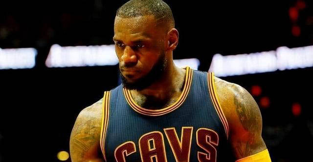 皮蓬评勒布朗·詹姆斯:nba唯一能从1号到5号位游刃有余的球员
