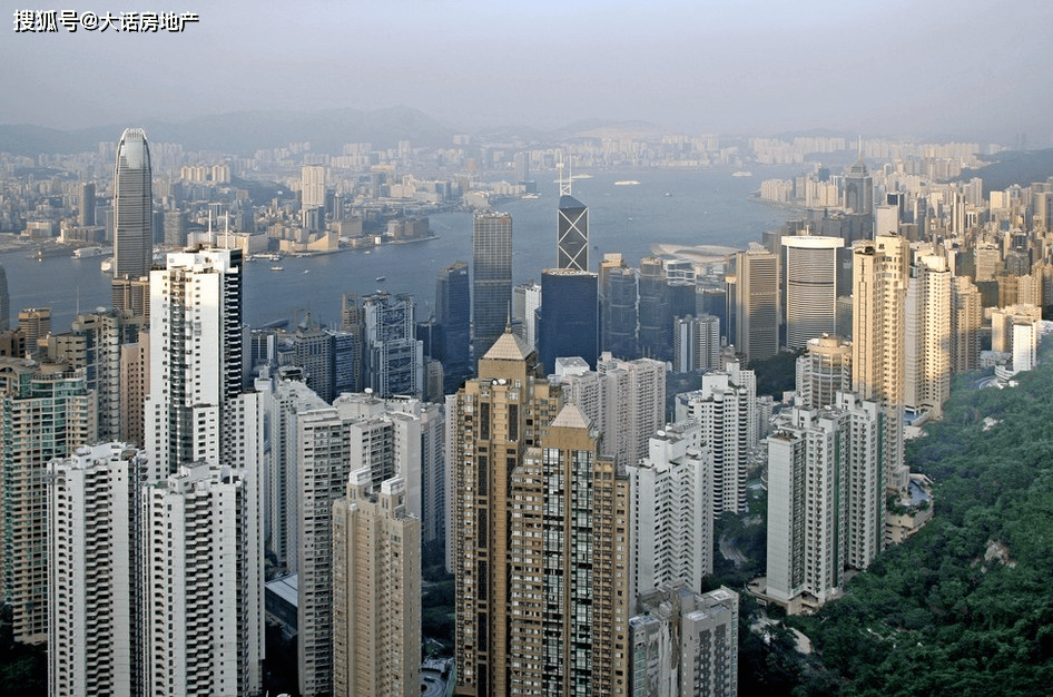 香港:救市失败!房价跌回2017年!