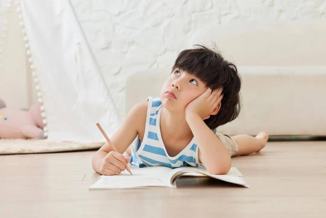 孩子注意力不集中,专家:家长这样做效果显著!