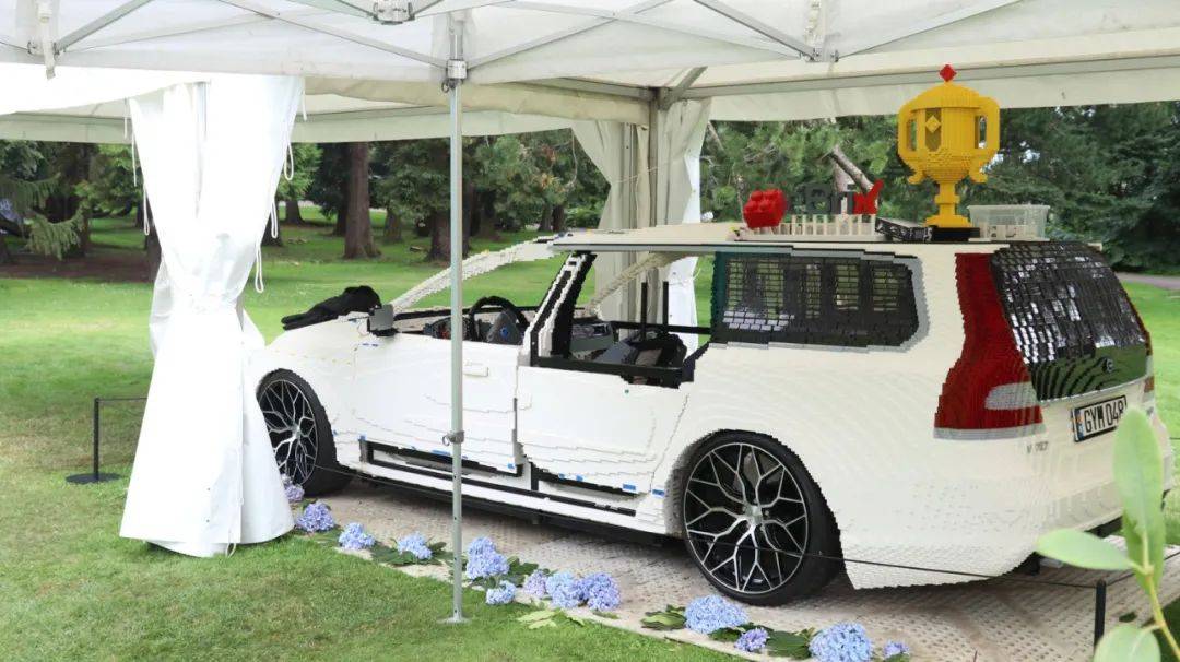 用乐高拼出一辆真能开动的沃尔沃是种什么体验?