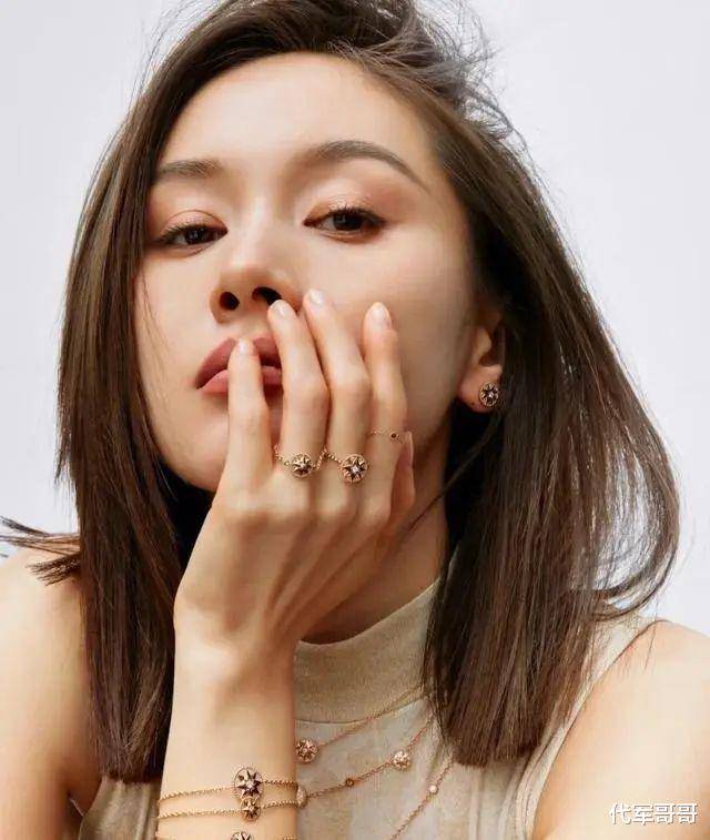 娱乐圈公认的6张"美人脸",珠圆玉润,倾国倾城,你最喜欢哪一位?