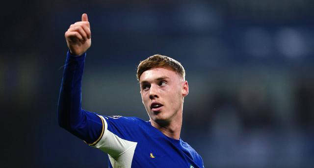 上赛季,切尔西的多位前锋表现不佳,尤其是年轻的尼古拉斯·杰克逊在