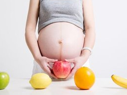 孕期吃水果最好避开这两个时间点，对胎儿有好处。很多孕妈妈还不知道_因为_体质_维生素。