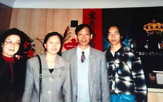 陈鹤年的次女陈祯荣北京中医药大学基础医学院人体机能系副主任,生
