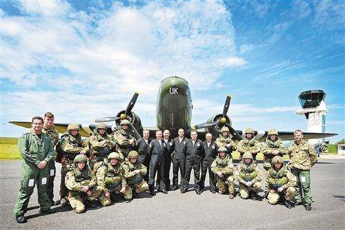 美最不想看到的事发生!两位最铁盟友同日发难,要求美国做出妥协