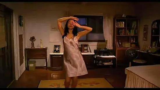 韩国大尺度"三级片"《爱的色放》适合一个人的时候看!