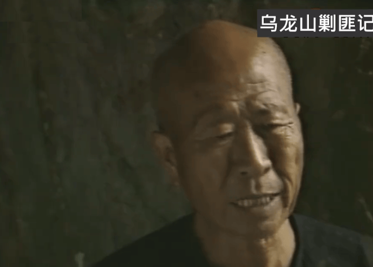 田大榜(周琦饰)2024年,马军勤已经71岁了,离婚后没有再嫁,晚年还在