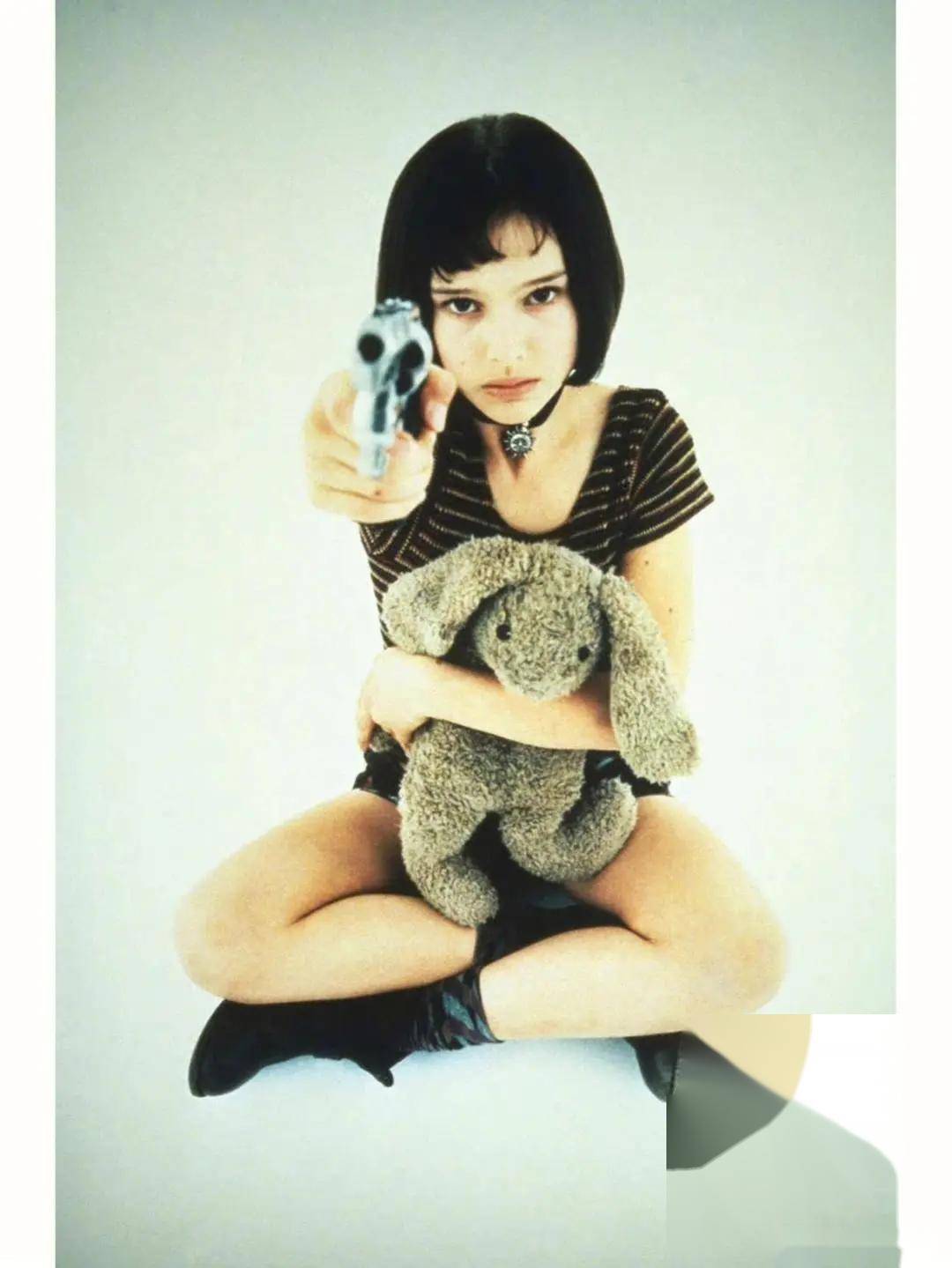 娜塔丽波特曼的美貌惊艳全场,谁敢与之争锋?