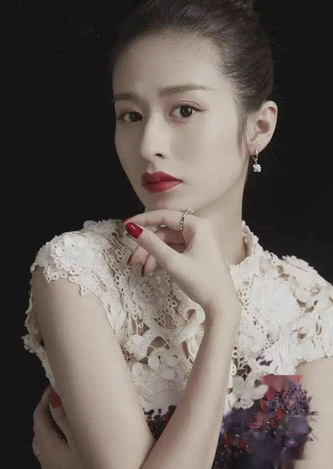 颖儿的美貌和才华都让人惊艳,付辛博真是捡到了宝!这谁顶得住!