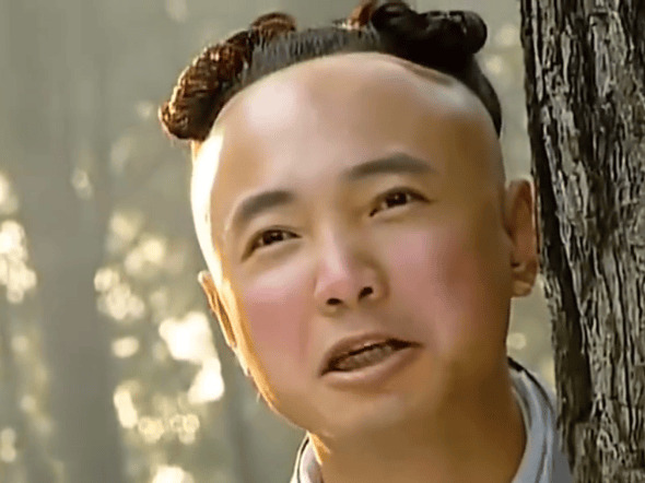 集导演,编剧和演员于一身的徐峥,才华就不必多说了,他与陶红主演的