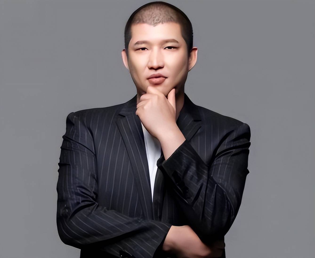 网红二驴"演绎"被绑架:报警后,4800万粉丝号一夜
