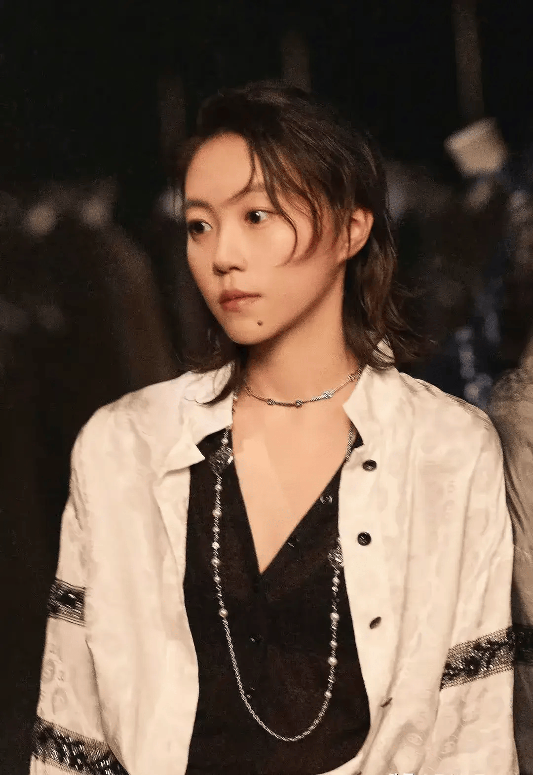 王菲的女儿美得令人咋舌!她的变化真是天翻地覆,已经超越了王菲