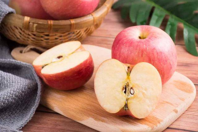 常吃猪皮能"抗衰老"吗?坦白说:保养肌肤,10物请列入饮食清单