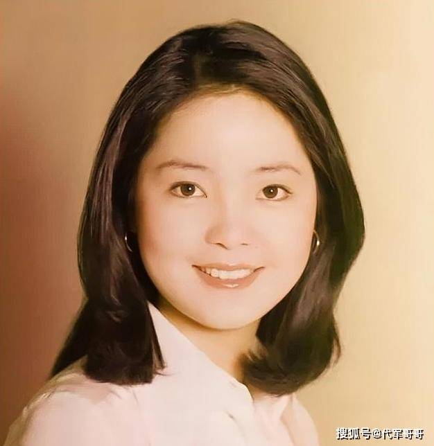 邓丽君去世27年后,男友保罗再婚生子,弟弟的坚持让人泪目