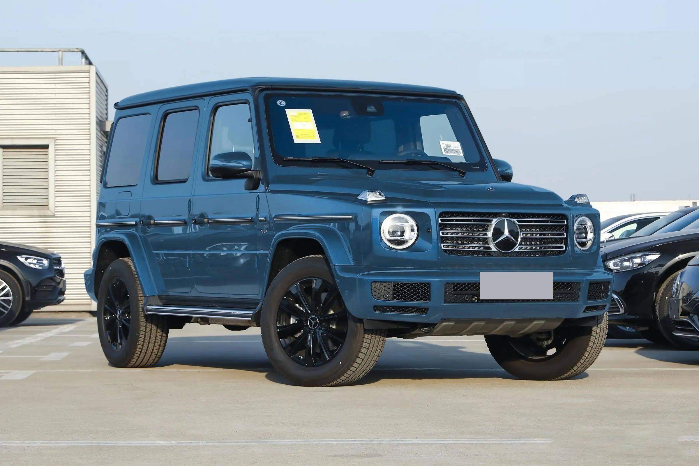 全新奔驰g级2024款:越野与奢华的完美融合