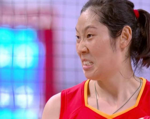 告别!朱婷奥运谢幕唯有致敬 轰19分发狠表情抢镜尽力了