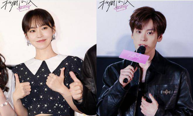 《私藏浪漫》魏哲鸣演霸总热恋张佳宁爆红,被男粉当众喊老公萌羞