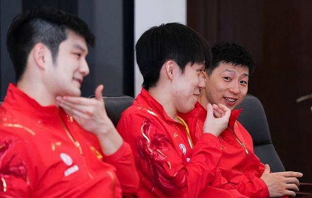 中国乒乓球队3-0横扫印度,樊振东,马龙与王楚钦震撼开局