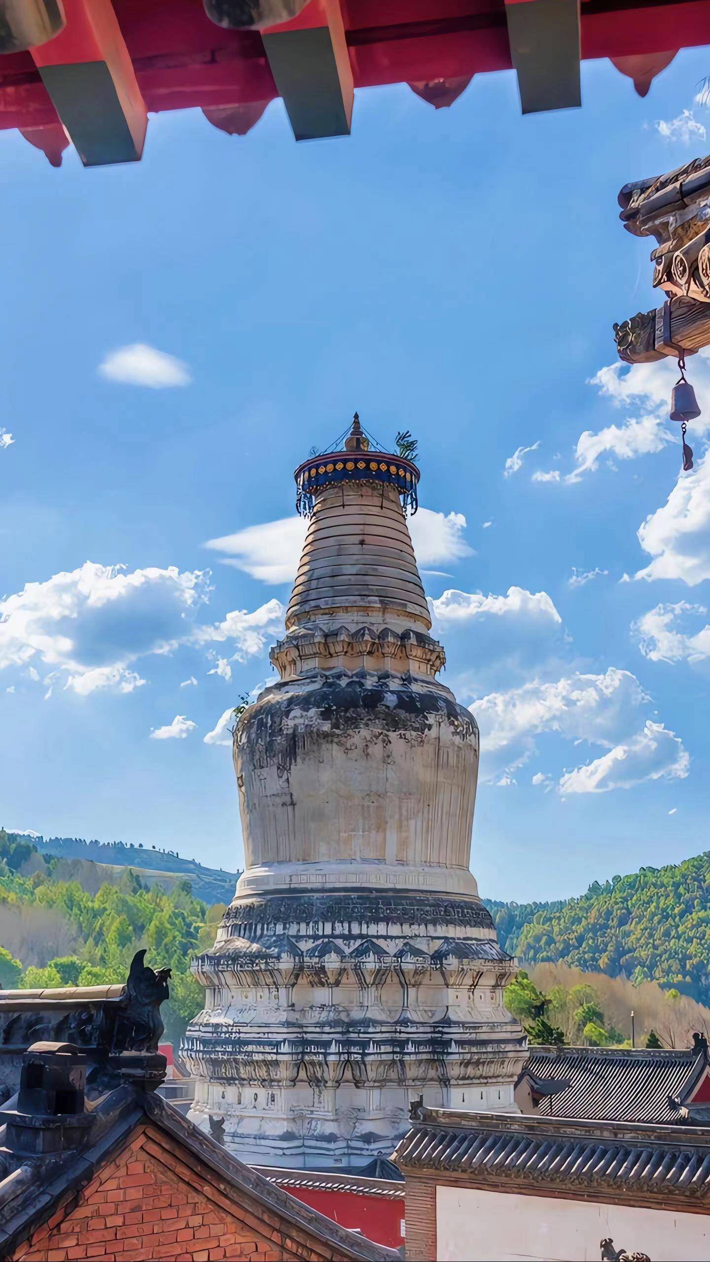 绵山寺庙图片