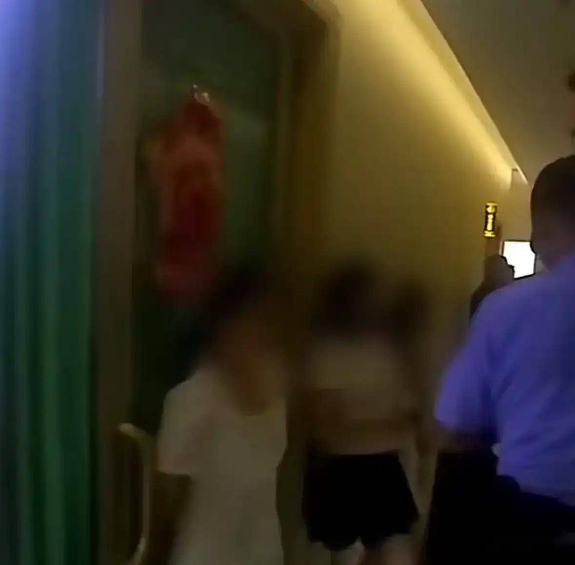 山东冠县扫黄!现场不堪入目,群众转移焦点,让去查食品安全医疗!