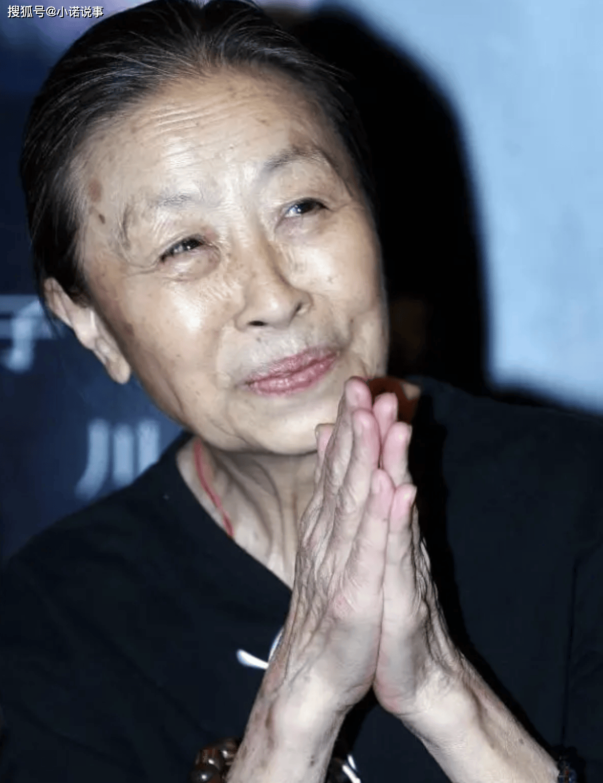 她是丑娘张少华 一辈子住40平小房子