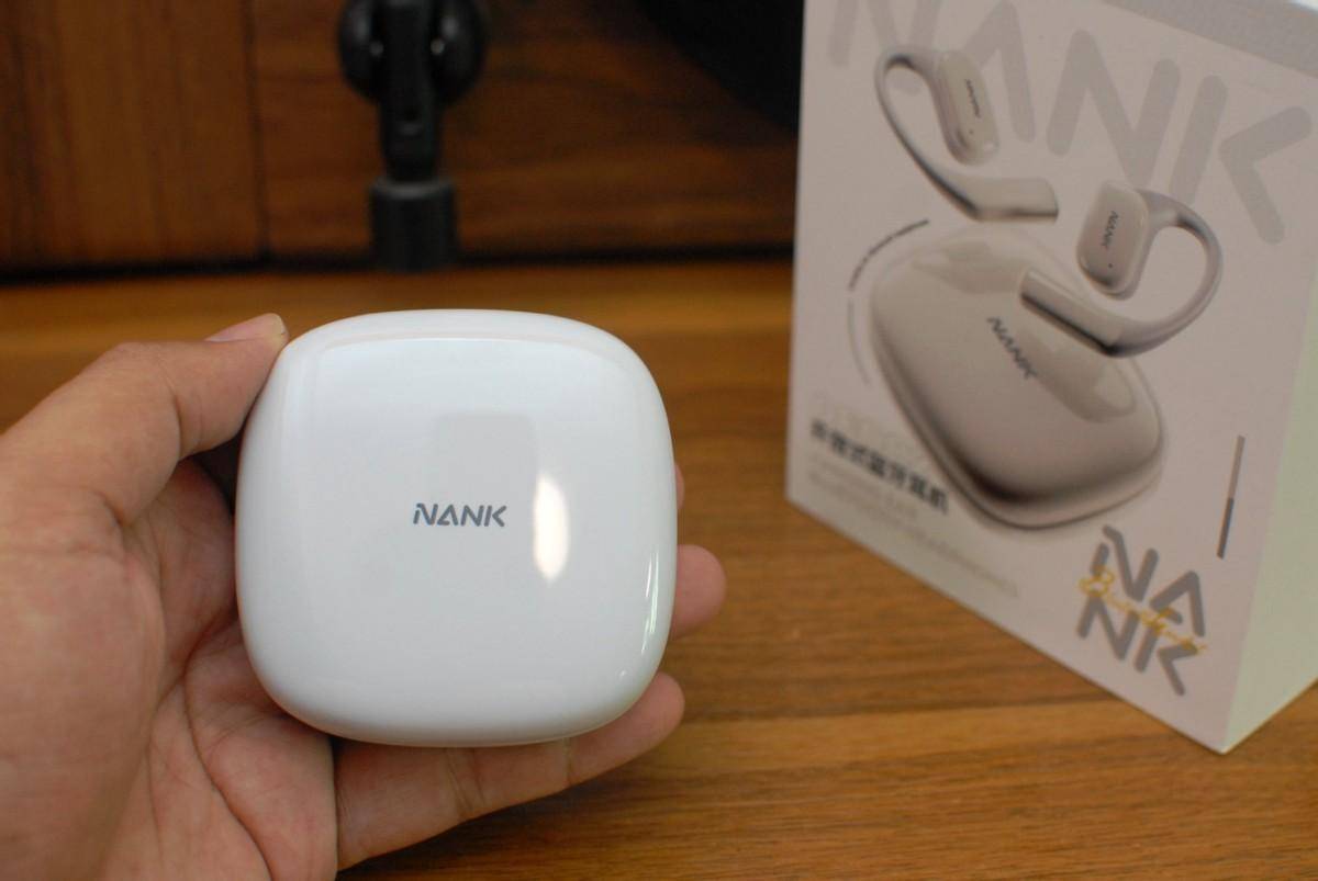 南卡OE CC2气传导耳机:灵动三色,旗舰级体验,重新定义百元耳机