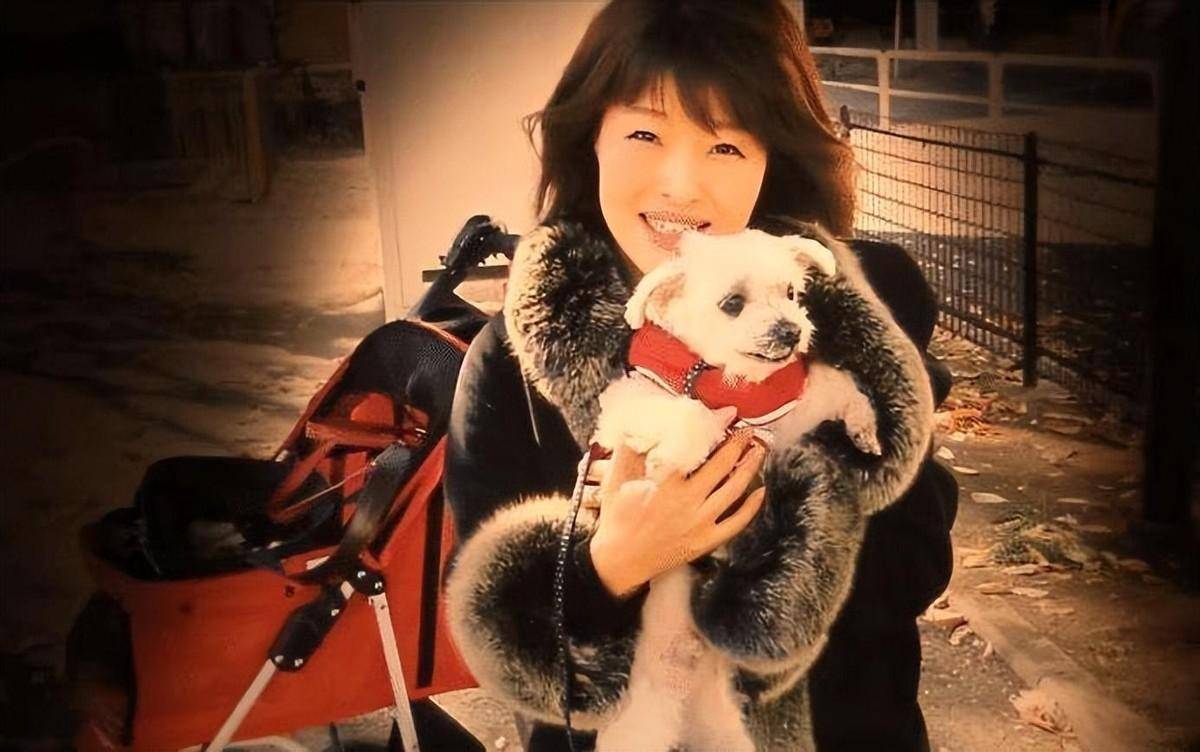 52岁女子安乐死全过程:从清醒到结束仅4分钟,一句遗言令人泪目_美奈
