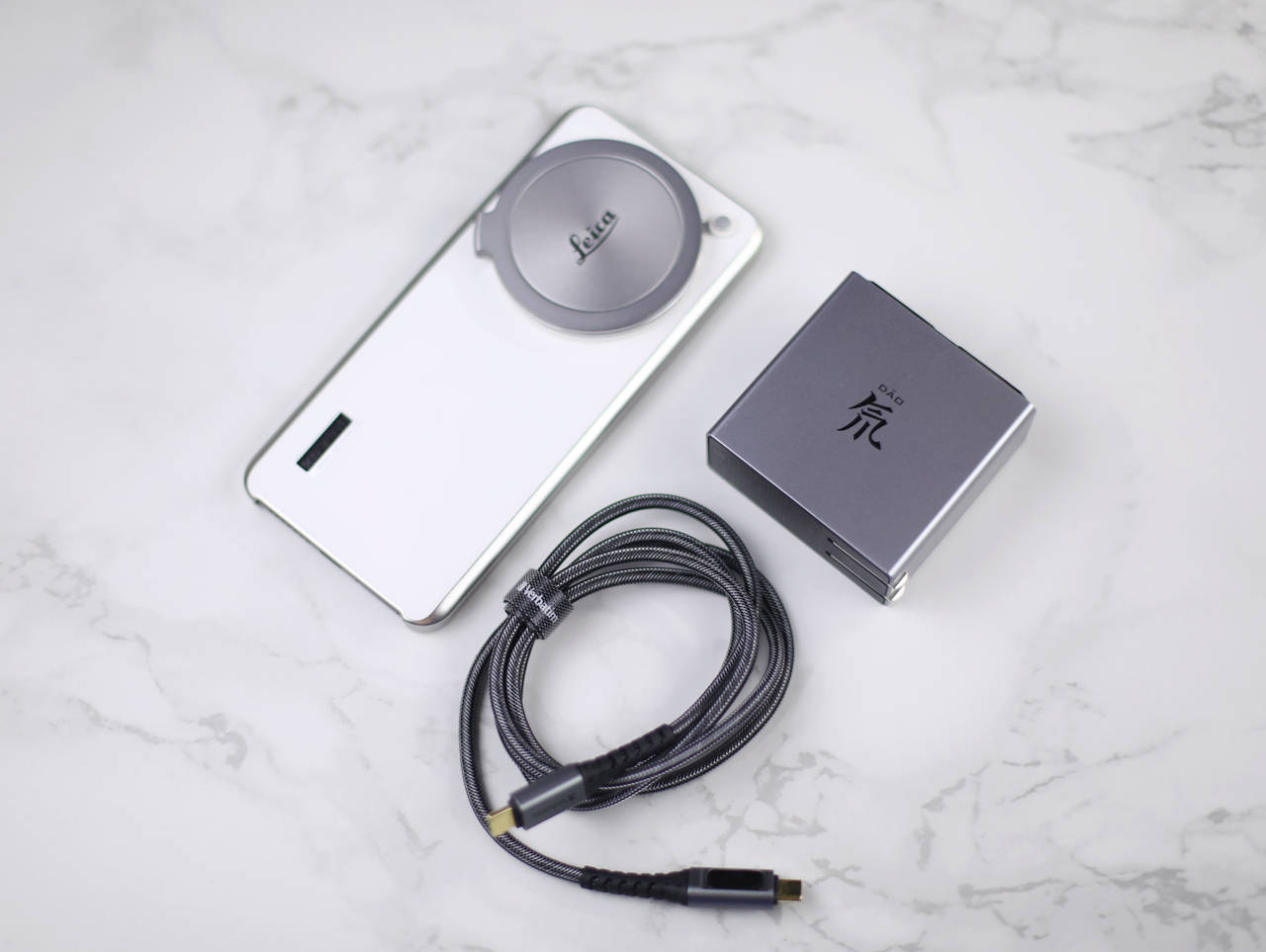 告别充电焦虑，迎接数显快充新时代！威宝100W数显快充线体验