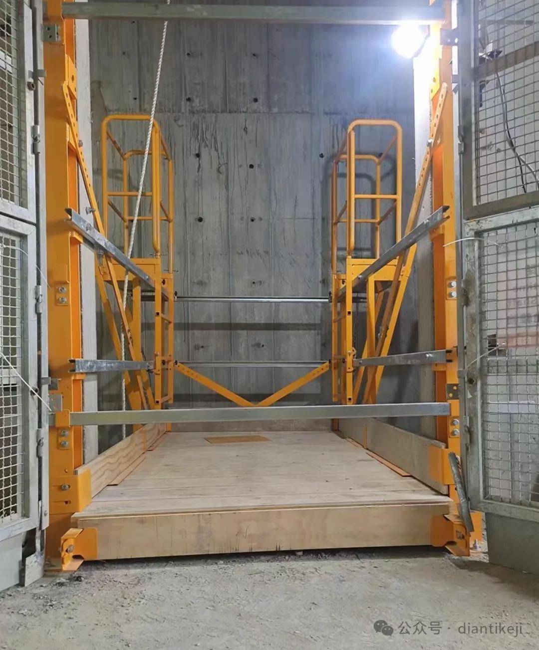 什么样的电梯安装平台更安全,效率更高?