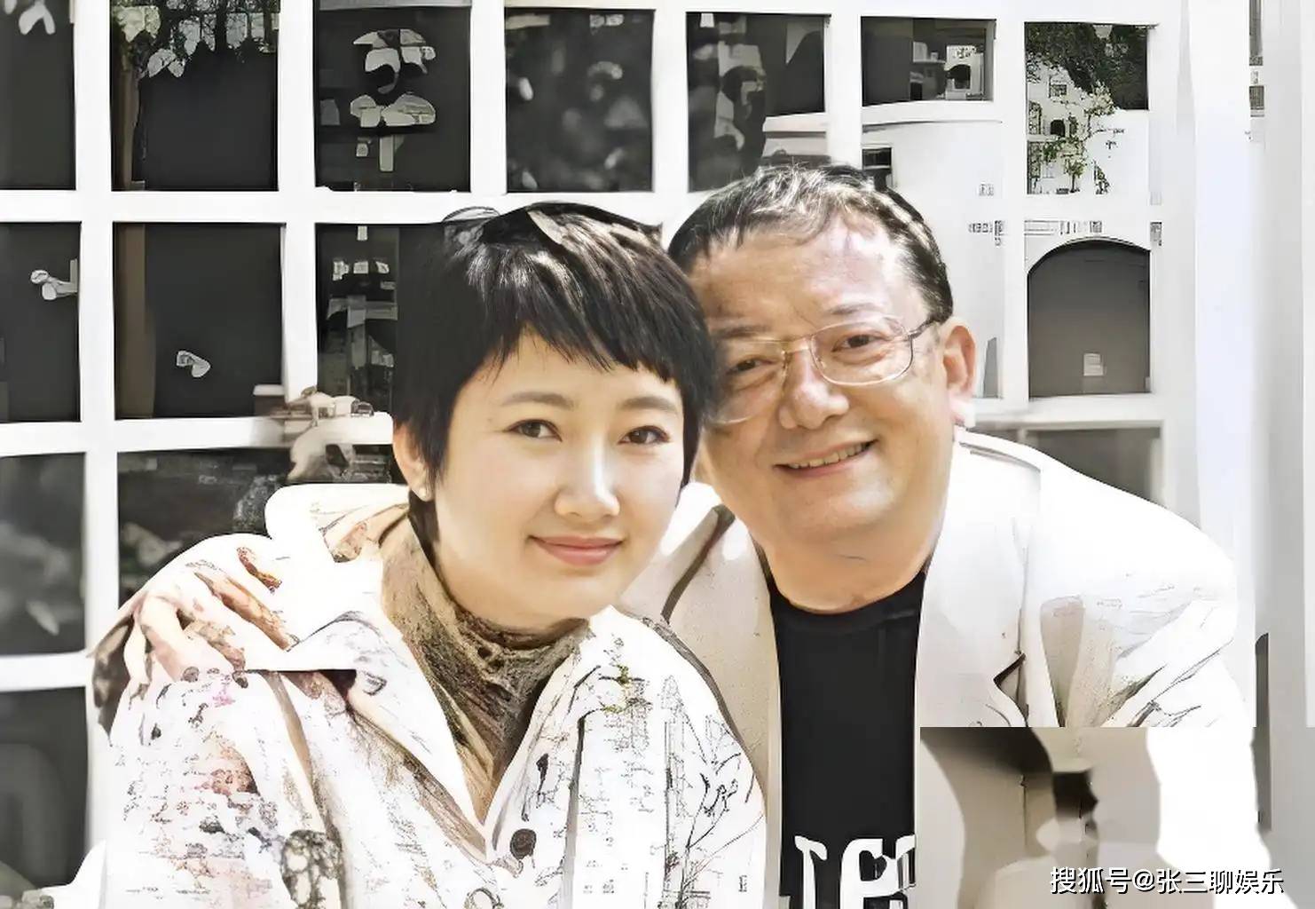 妻子越换越小,60岁老来得子,75岁还不敢退休,王刚真是自作自受