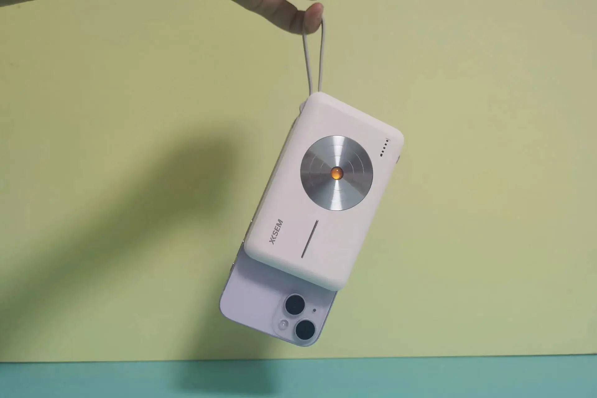 磁吸充电宝哪个牌子好？买什么磁吸充电宝品牌质量好耐用？