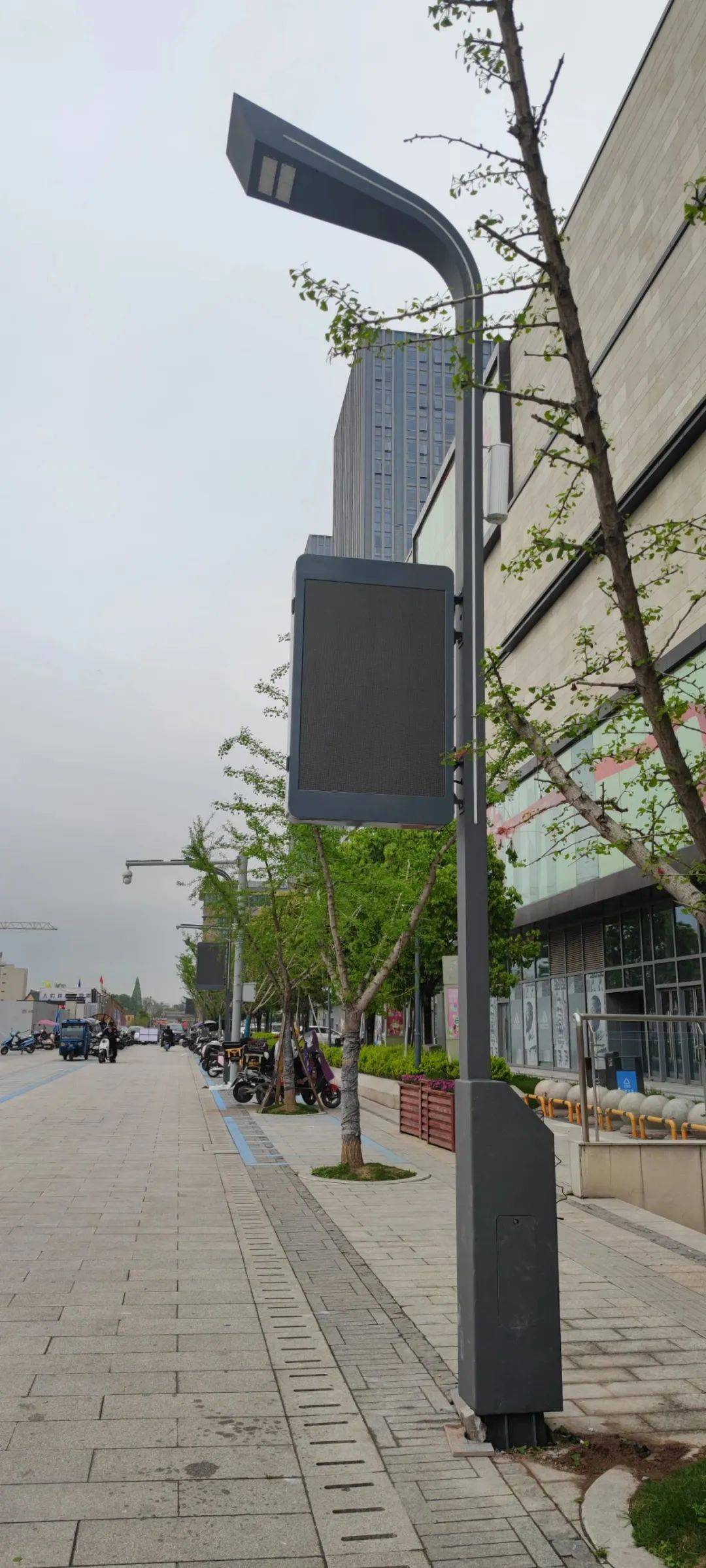 智慧灯杆助力智慧商超新建设