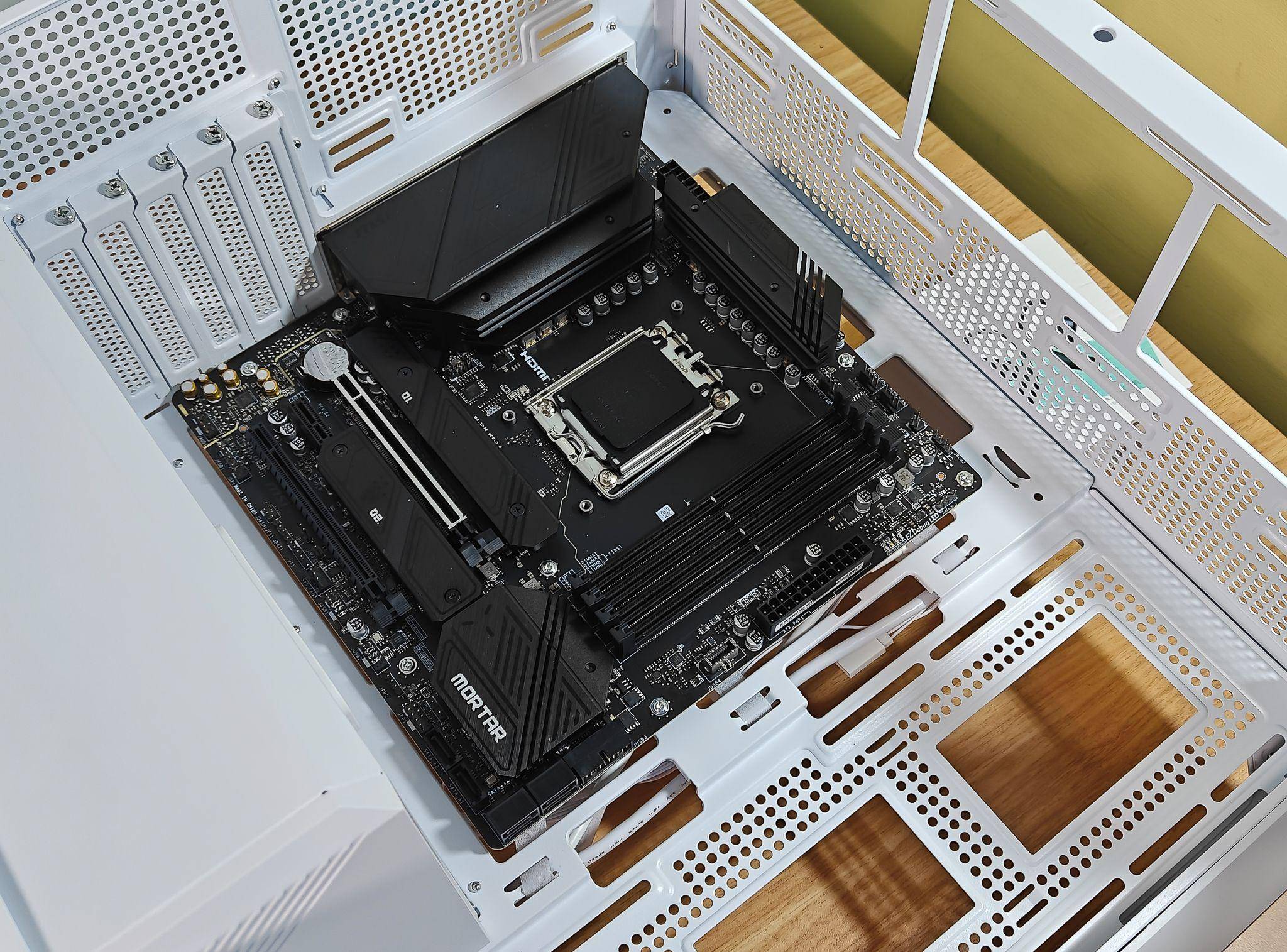 amd新品cpu性能爆表?9600x 微星b650m主板实测