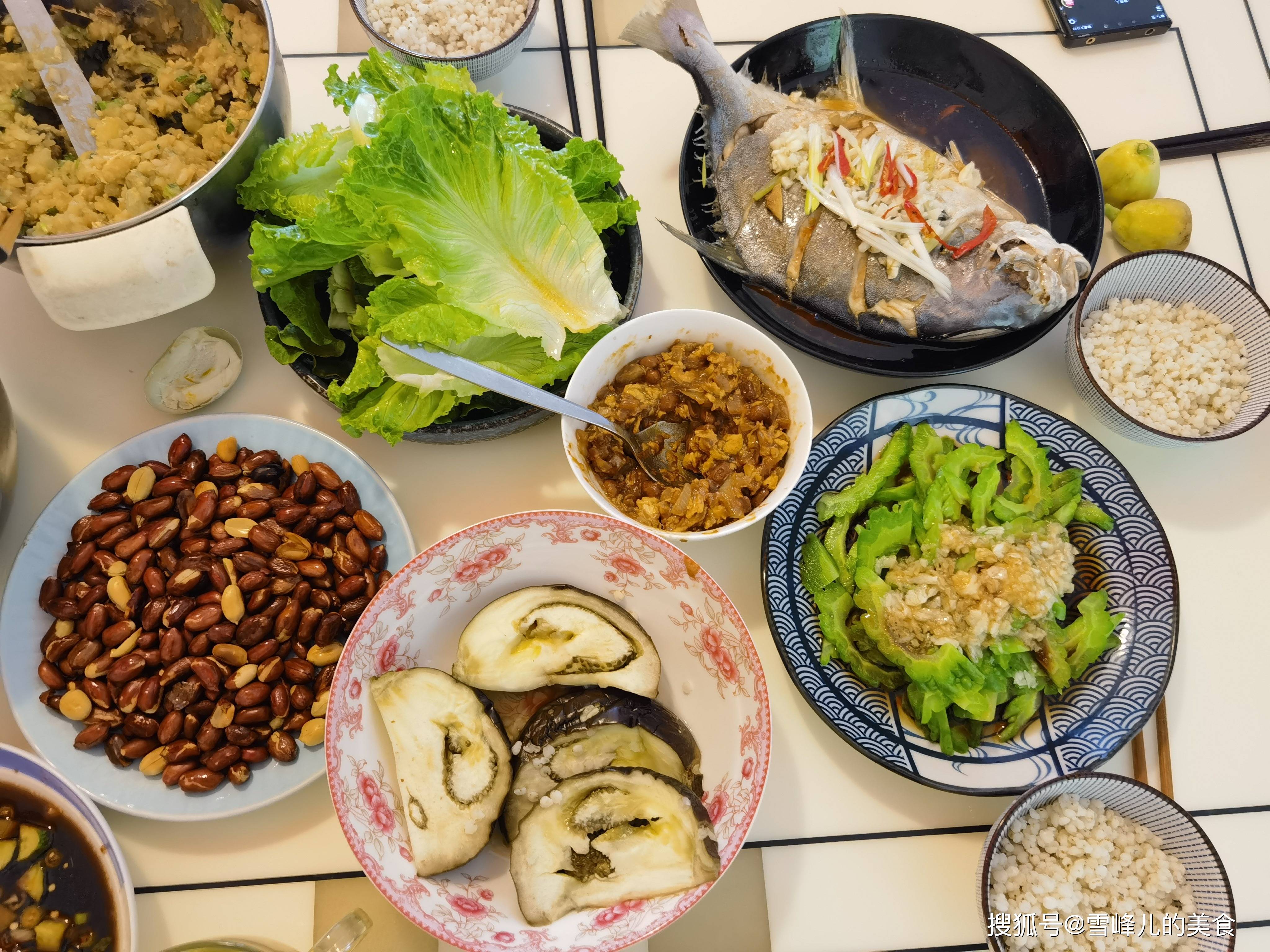 东北菜包饭简单一蒸就上桌,北方人:这饭"绝"!南方人:这是啥?