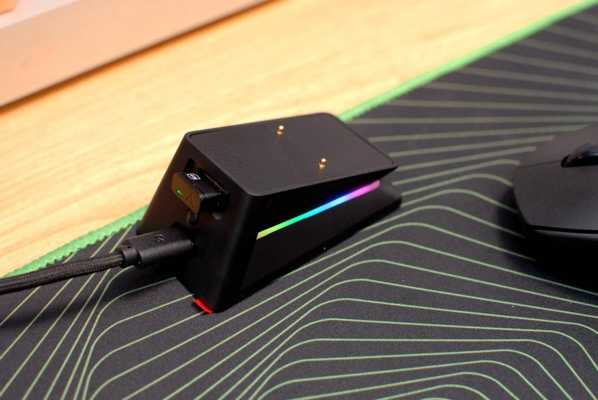 雷柏VT1PRO MAX鼠标与P5触点充底座:性能与无线科技的新体验