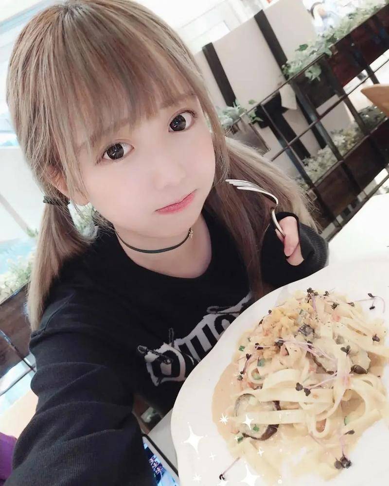 大连一小姐姐因颜值绝美引热议,网友:这是什么神仙颜值