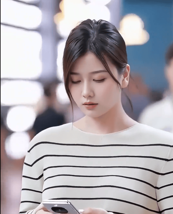 大连一小姐姐因颜值绝美引热议,网友:这是什么神仙颜值