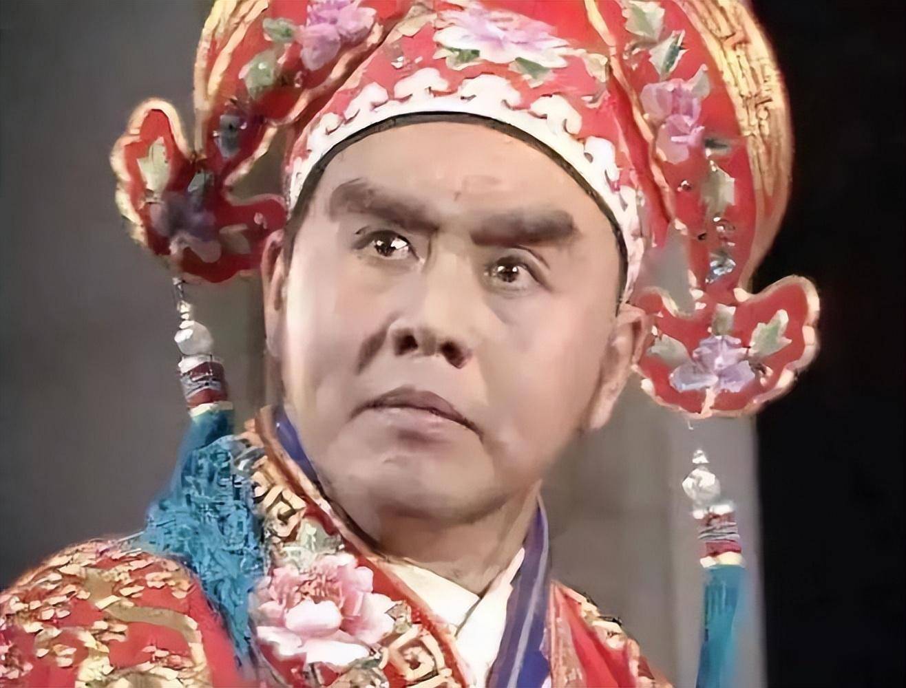已经74岁了,妻子比嫦娥还漂亮,如今儿子也事业有成_马德华_角色_表演