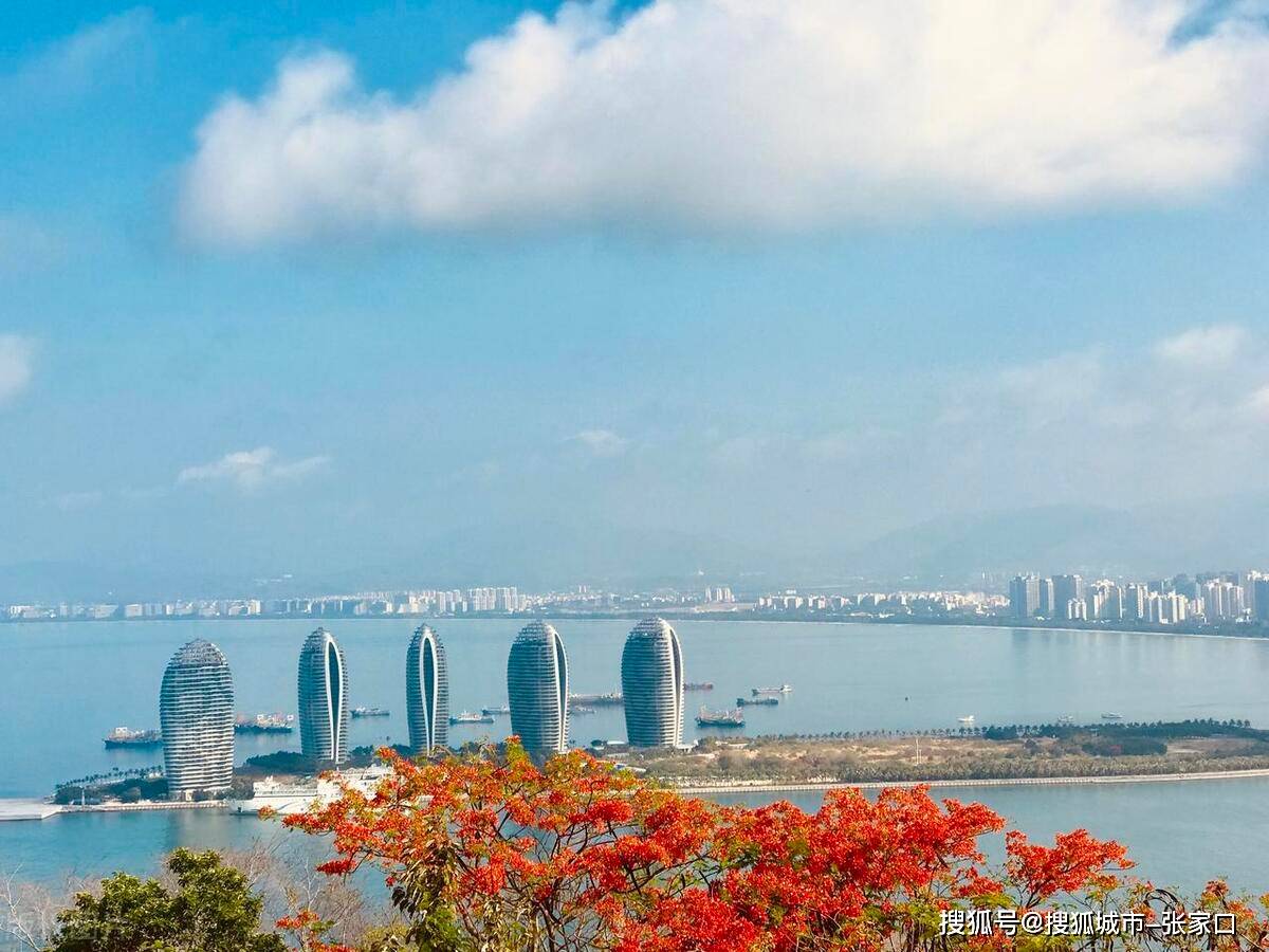 三亚四日游绝佳景点_前往_热带雨林_亚龙湾