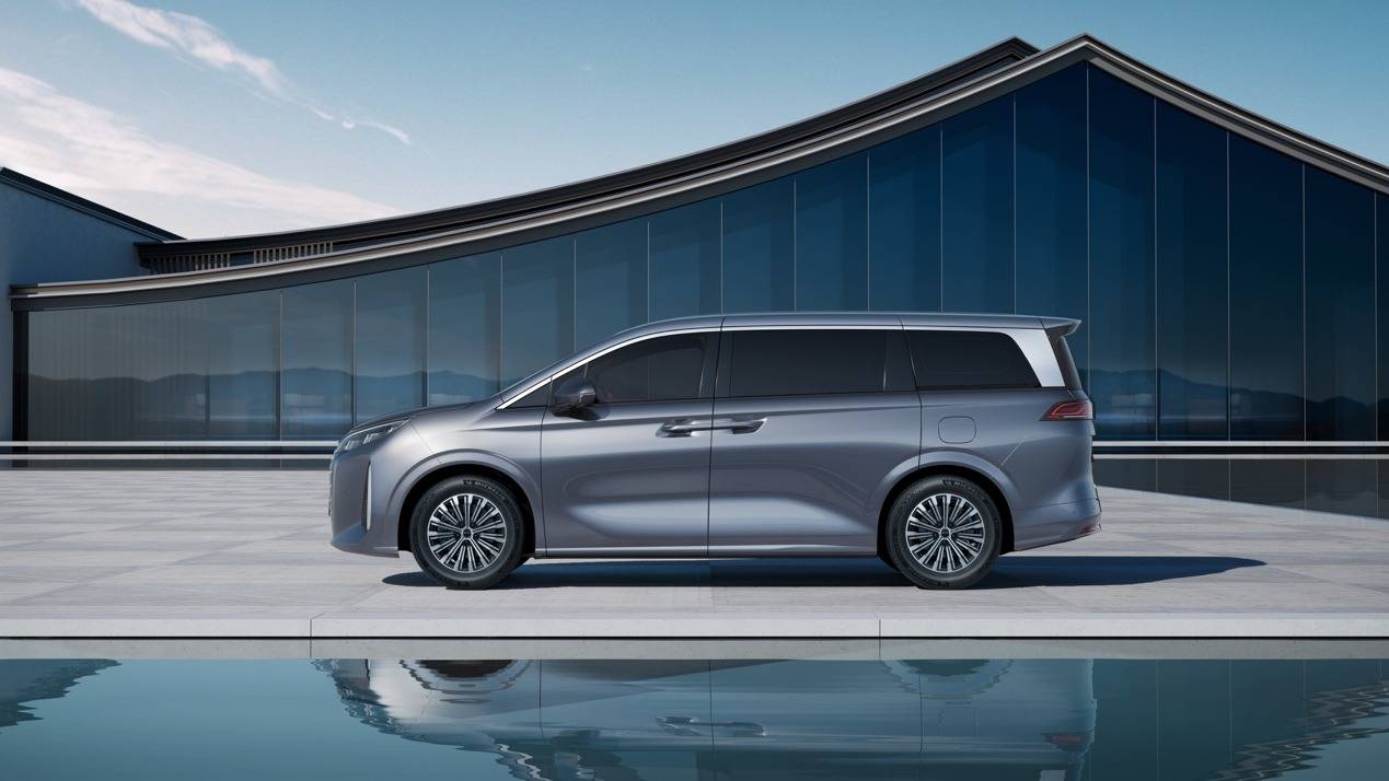 比亚迪MPV“夏”全球首发,预计30万起_搜狐汽车_搜狐网