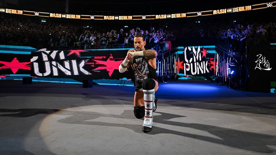 wwe"审判日"遭遇"柏林审判",cm朋克拿下今年的第一场胜利