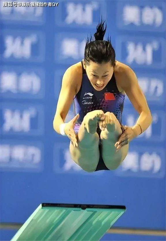 中国小将拿下三米跳板冠军,但是要说跳水的王者,还另有一位猛将