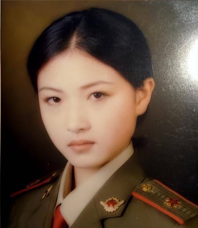 人淡如菊"的万茜,人设崩塌后原形毕露