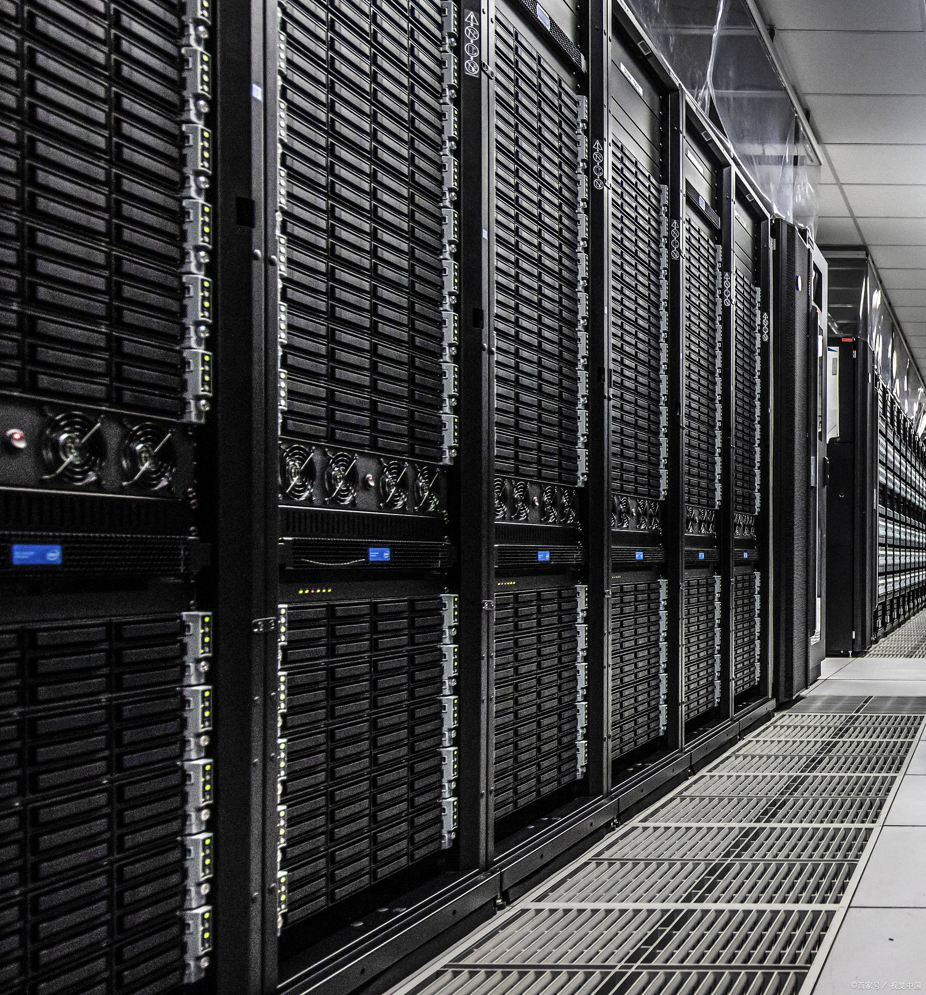 自动发货软件挂机用什么服务器