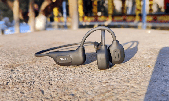 骨传导耳机哪个品牌好用？良心测评推荐5大高分骨传导耳机！