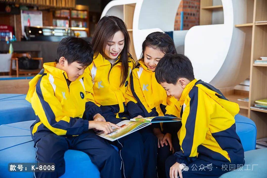 服装工厂的创新科技：引领校服设计新风尚