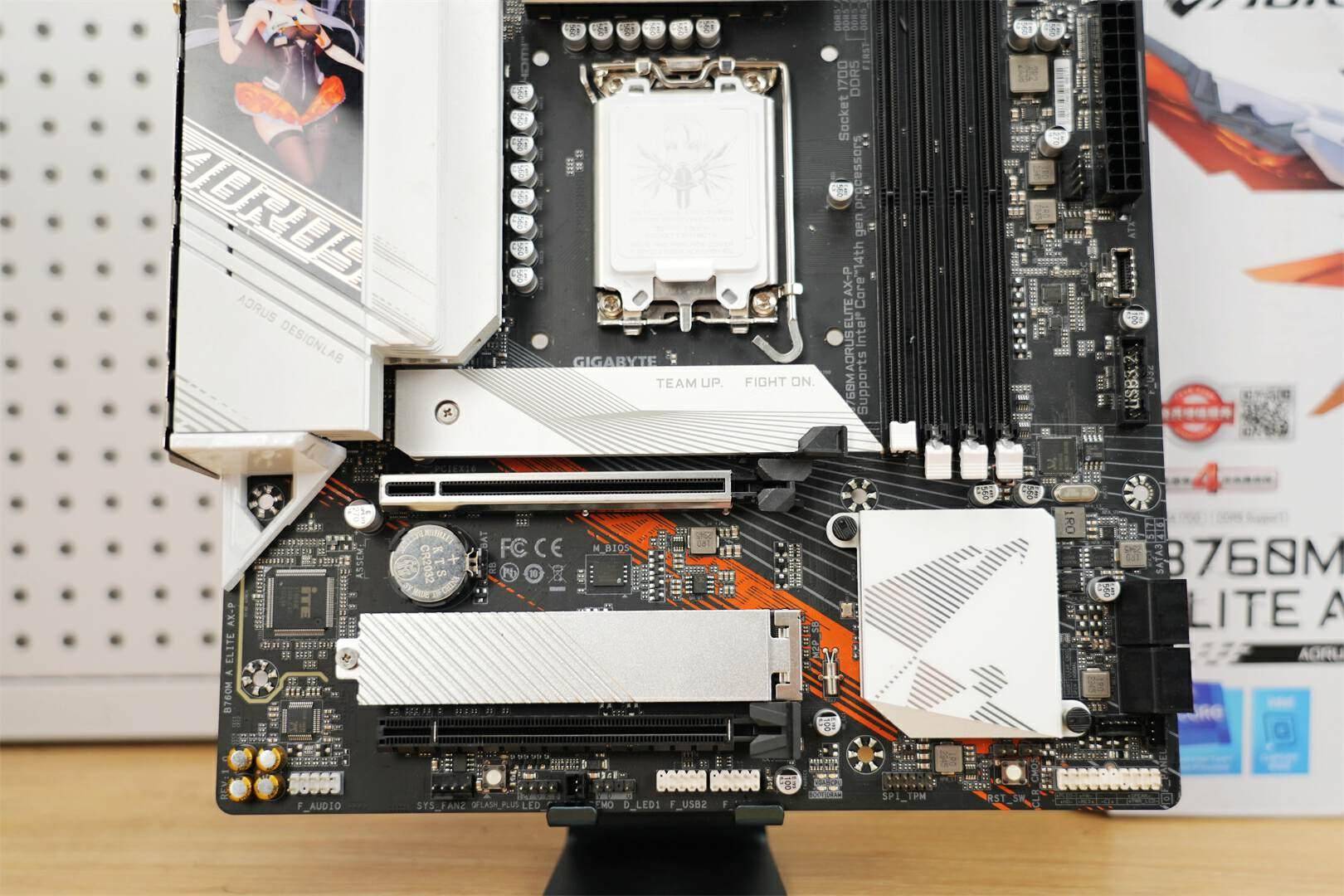 技嘉硬件赋能开学季，为学子们的未来插上科技的翅膀！