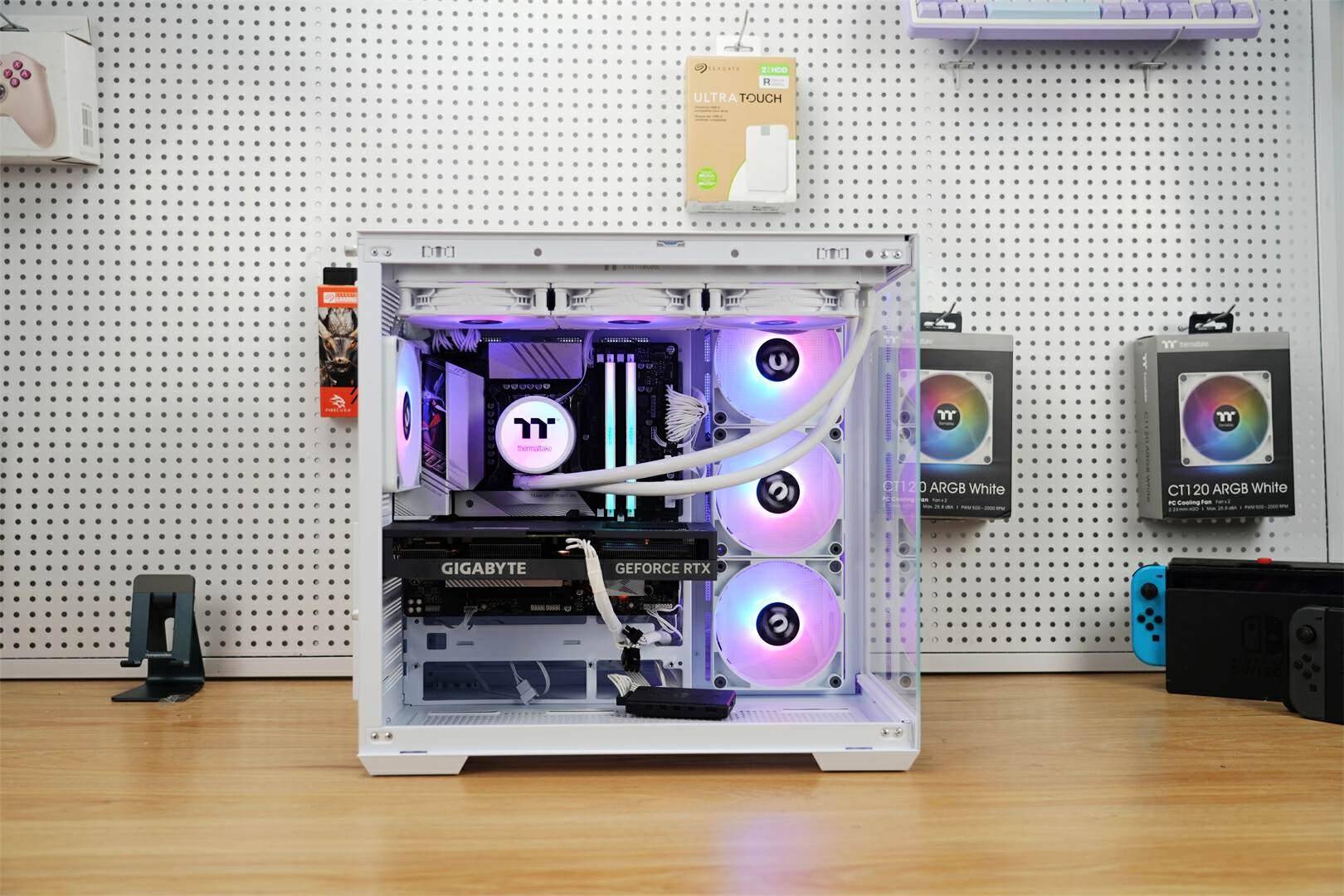 技嘉硬件赋能开学季，为学子们的未来插上科技的翅膀！