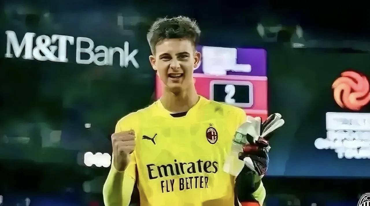 意甲媒体透露:米兰准备与门将托里亚尼续约,因为他是